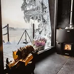 Lodge Aava Riverside Rovaniemi