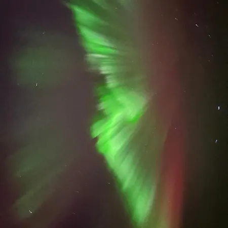 Aava Riverside Lodge *