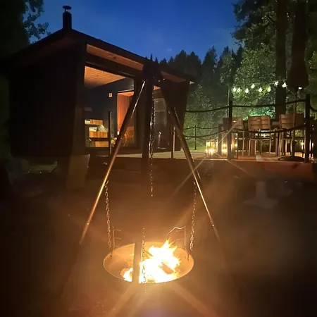 롯지 Aava Riverside