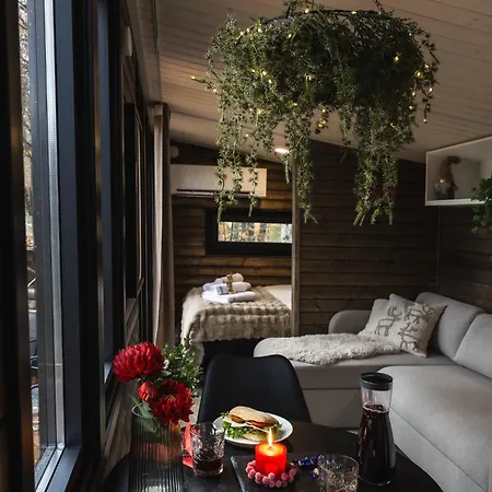 Aava Riverside 로바니에미