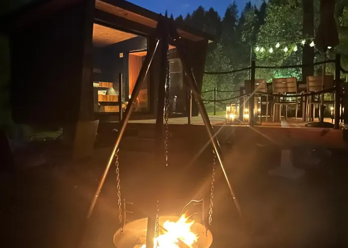 Lodge Aava Riverside