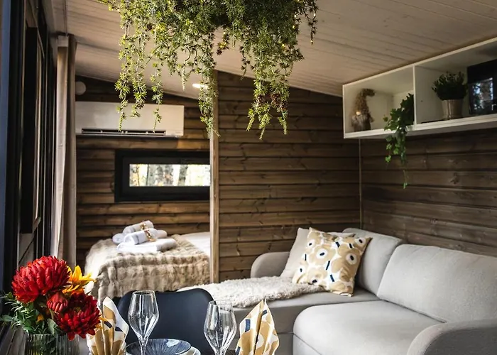 Aava Riverside Lodge Rovaniemi