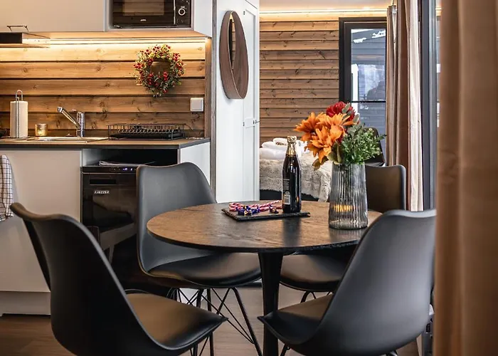 Aava Riverside Lodge *