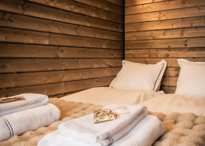 Aava Riverside Lodge